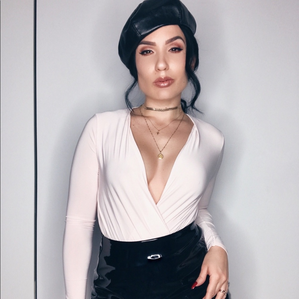 Low cut blush pink body suit